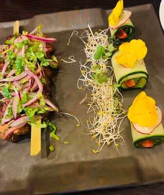 Lasun, Gastronomía Nepalí