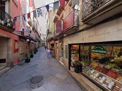 Panadería Pastelería Lugra