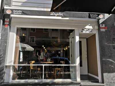 Duplex Café