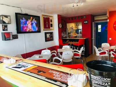 Legends Sports Bar & Veterans Lounge