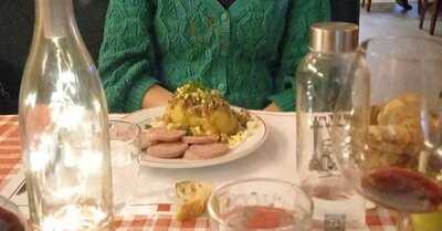 Les Artistes Bistro Francés Y Más