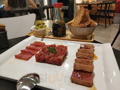 Cuchará Y Paso Atrás