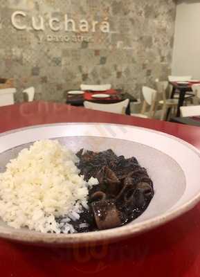 Cuchará Y Paso Atrás