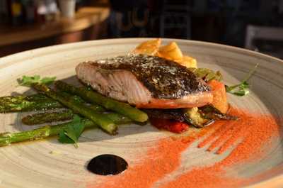 Calypso Restaurant & Bar