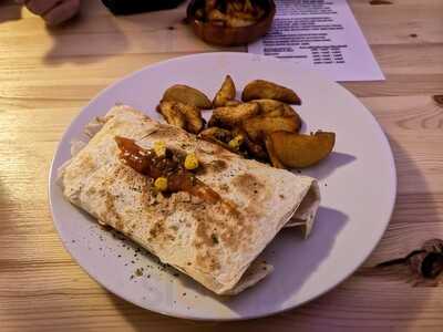 Reina Linda Mexicali