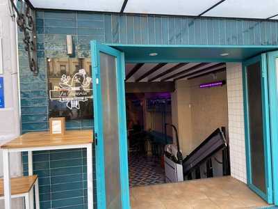 Taperia De Las Monjas