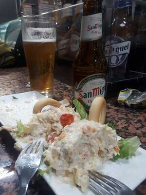 Laesquina Cervecería By Fran & Adan