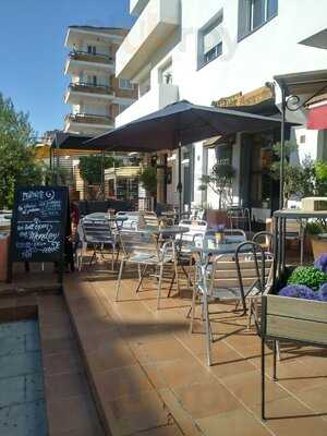 L'olivier Crepes Y Vino