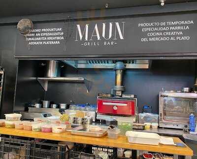 Maun Grill Bar