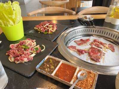 Gogi House
