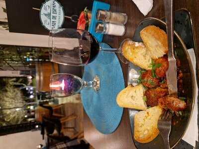 Plaza España Tapas Bar