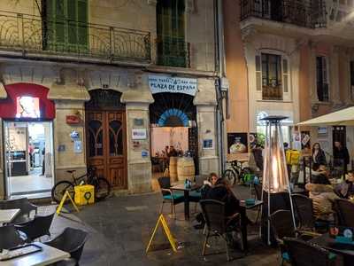 Plaza España Tapas Bar