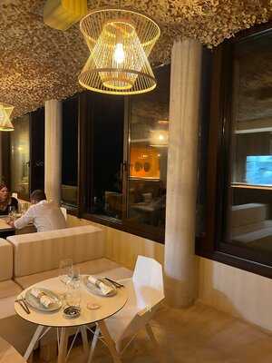 Akira Japanese Restaurant