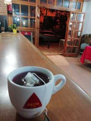 El Meson Indian Restaurante & Tandoori