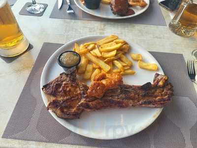 The Fox Gastro Pub & Grill