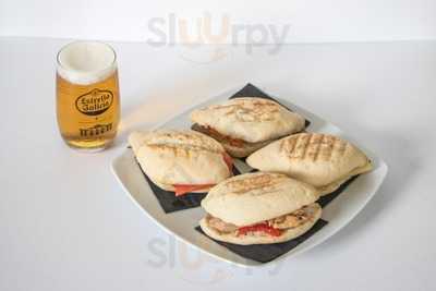 Meeting Point Café Bar