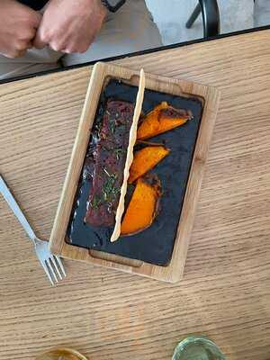 Lateral Cesar Augusto