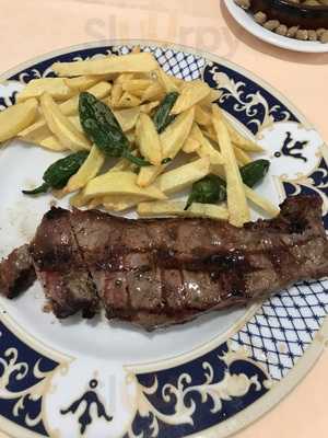 Restaurante La Carreta Grill