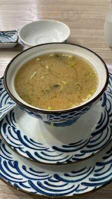 Inari Sushi Noodles Corea