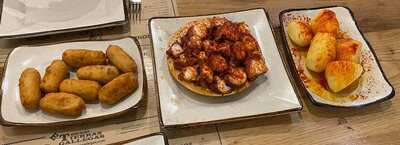 Mesón Pulpería Tierras Gallegas