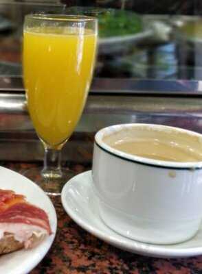 Bar La Esmeralda - Photo 7