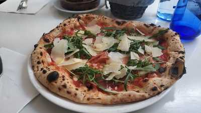 Pizzería Manammé Santa Cruz