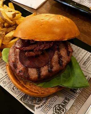 The Burger Maker Halal Barcelona