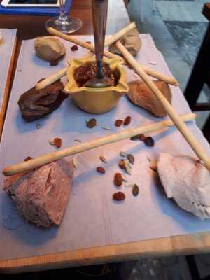 Bodega Pizzeria La Bella