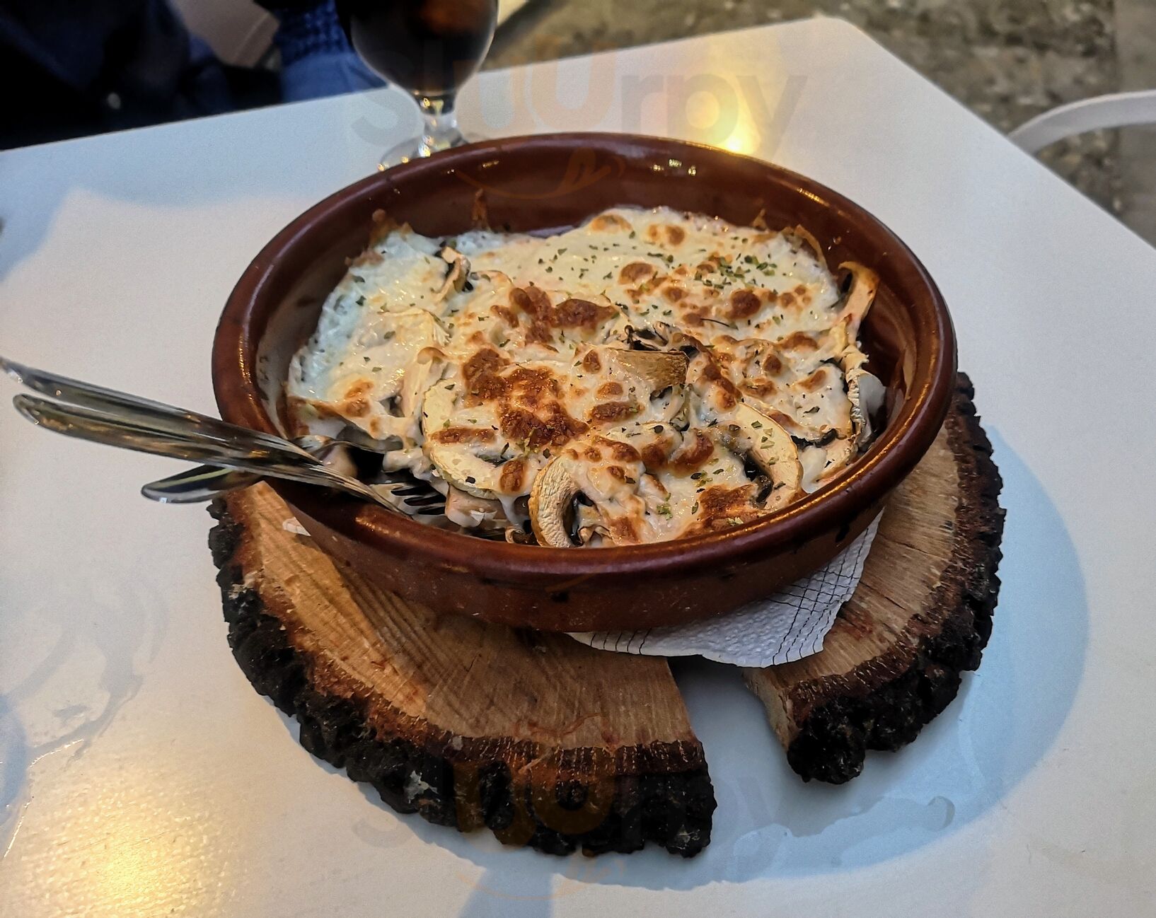 Bodega Pizzeria La Bella