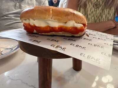 El Bar De Paco Morales - Photo 7