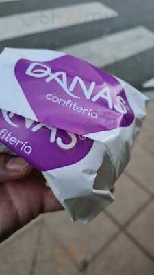 Danas Confitería