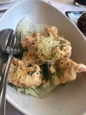 El Perro & La Galleta