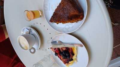 La Otra Librería Café