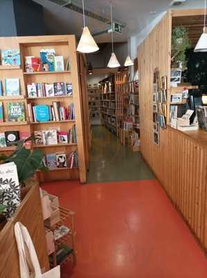 La Otra Librería Café