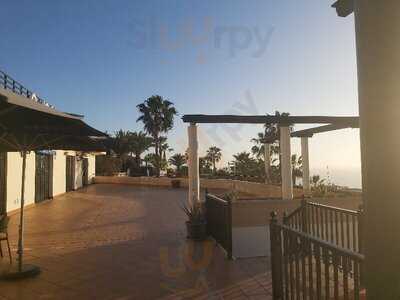 Don José Tapas, Jamón Y Vino