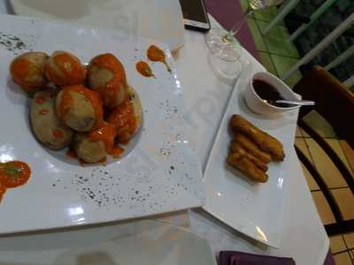 Quinua Bar Restaurante Peruano