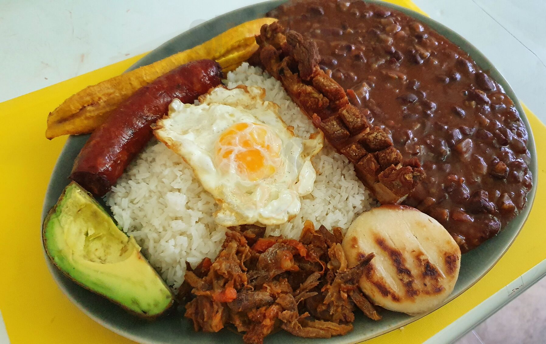 Bar Restaurante La Colombianita