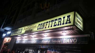 Panaderia-confiteria Ramon García Davos.