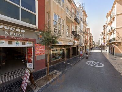 Panaderia-confiteria Ramon García Davos.