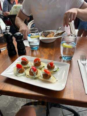 Raw & Grill The Brasserie