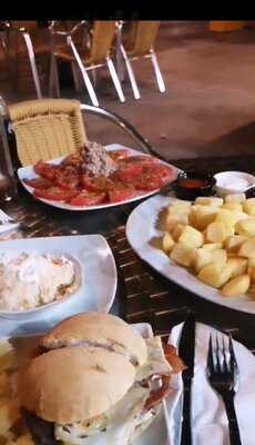 Patio San Eloy - Torre Del Oro