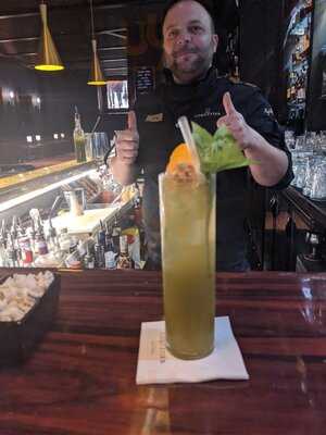 Coquetier Classy Cocktails