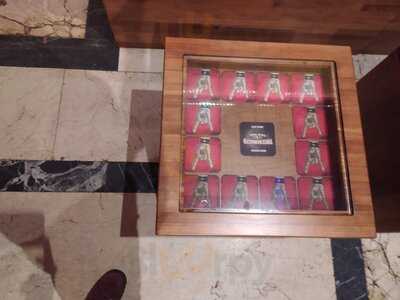 El Mono Bikers & Beer Bar