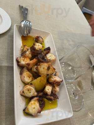 Amares Tapas E Peixes