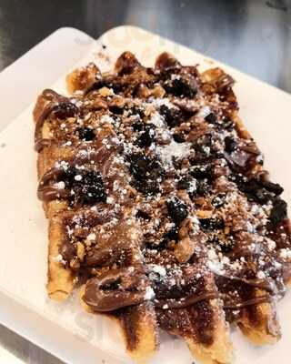 Jijonenca Plaza Reina