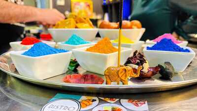 Bistro Restaurant Menjar á Trois