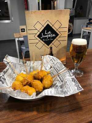 La Jugosa Burguer Bar