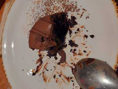 Naked&sated (serrano)