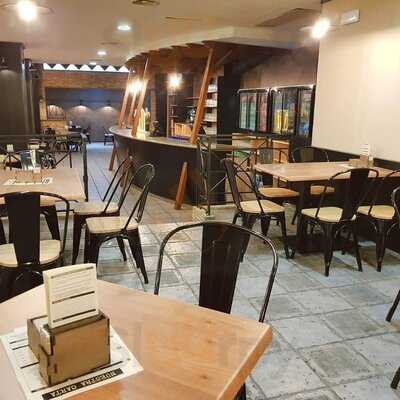 Momo Bocata Factory Castellon