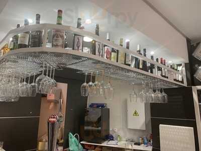 La Taberna De Carlitos Gayo